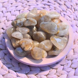 Rutilquarz Trommelstein – Licht & Schutz